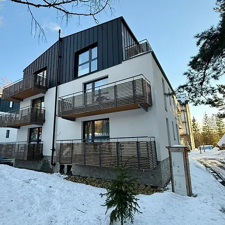 Forest, 타란스카 스트르바