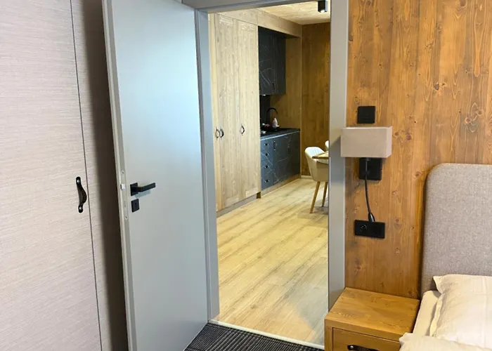 Forest, アパート タトランスカー・シュトゥルバ